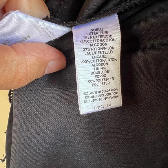 LOFT Black Lace Mini Skirt - Size 6P - Picture 5 of 6